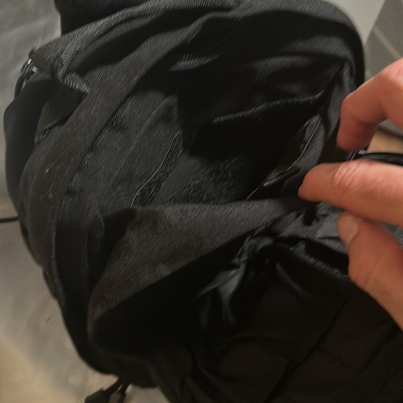 Tactical sling bag - Picture 3 of 9